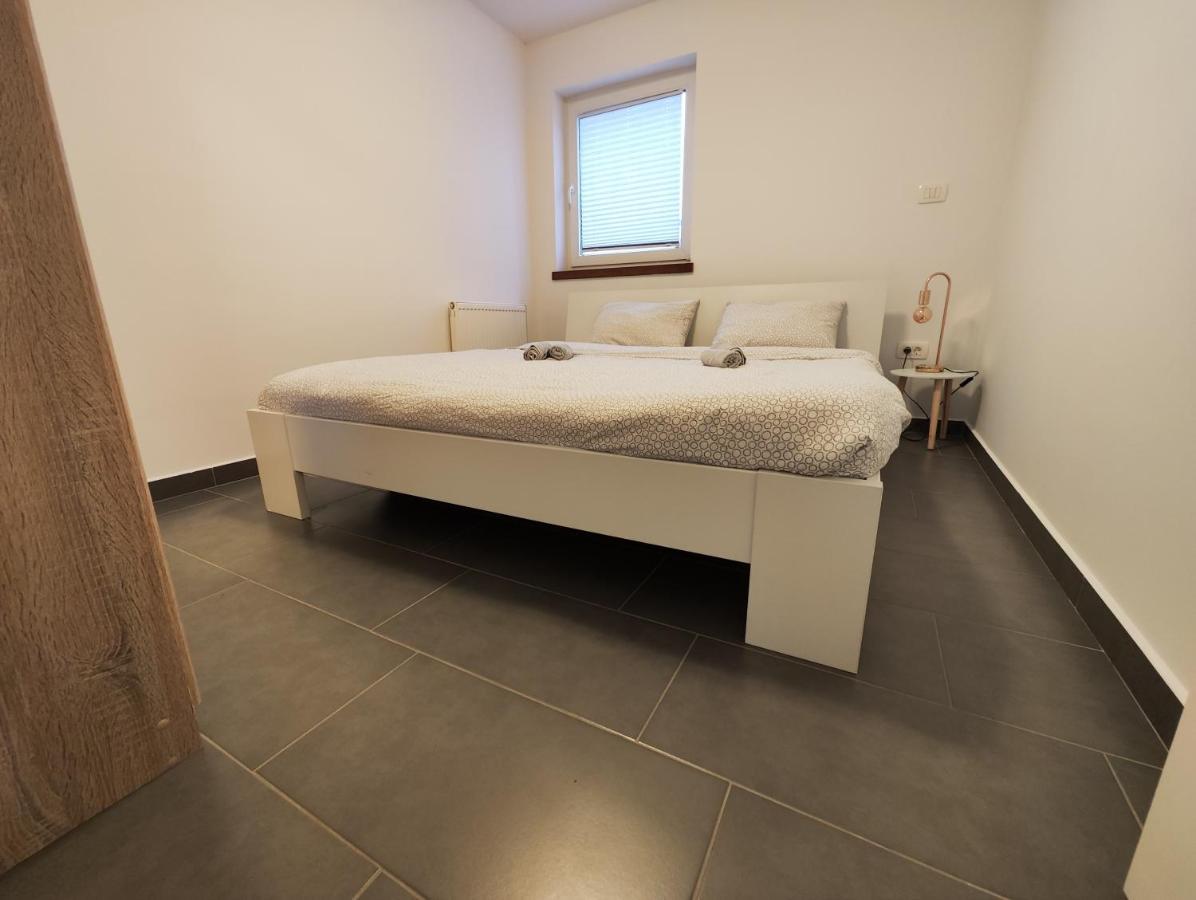 Goriska Apartment *